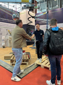 Ergonomische Handhabungstechnik präsentiert PRONOMIC auf der LOGISTICS & AUTOMATION in Hamburg