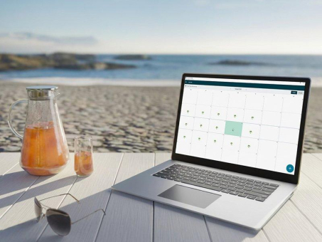 Mit edtime PLUS entspannt durch den Sommer – immer volle Transparenz