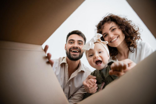 Weniger Luft im Karton, mehr Effizienz im Versand: raight size optimiert Versandkartonagen mit KI