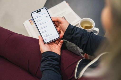 Eine Studie in Bewegung - Smartphones und Wearables in der Schlaganfallrehabilitation
