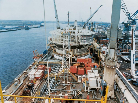 Energieketten für Offshore-Anwendungen von TSUBAKI KABELSCHLEPP
