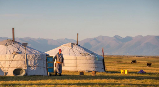 Mongolei: Aufwertung des mittel- bis langfristigen politischen Risikos in Kategorie 6/7 dank sukzessiver makroökonomischer Verbesserungen