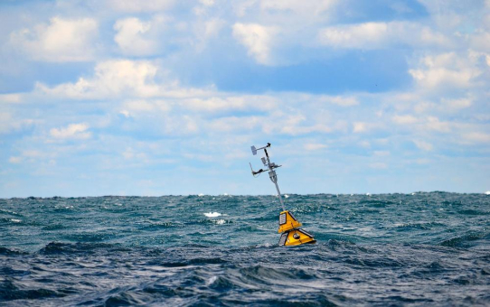 Zuverlässige Daten auf hoher See: SeaDry schützt Offshore-Messtechnik