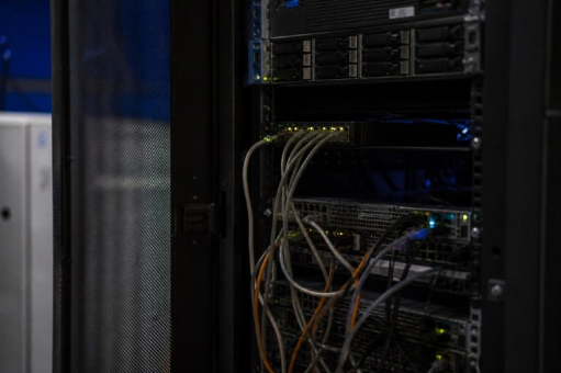 Cybercrime verursacht 202,4 Milliarden Euro Schaden in einem Jahr — das entspricht rund 4,5 Prozent der deutschen Wirtschaftsleistung