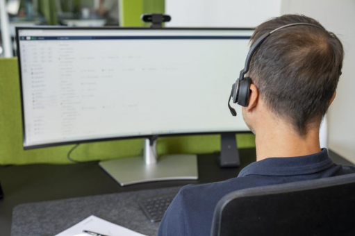 Hybrides Arbeiten: Warum flexible Telefonie-Lösungen unverzichtbar sind