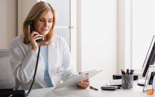 Stehen alle wichtigen Kennzahlen im Projektbericht?