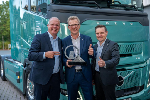 Volvo Trucks gewinnt den Titel „International Truck of the Year 2027“ für seine komplette Elektro-Lkw-Baureihe