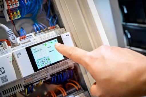 Offene Gebäudesteuerung für die intelligente Gebäudeautomation