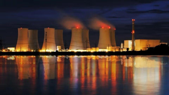 USA rüsten bei Atomkraft auf: $4,2-Mrd.-Spritze schiebt Uran-Nachfrage an