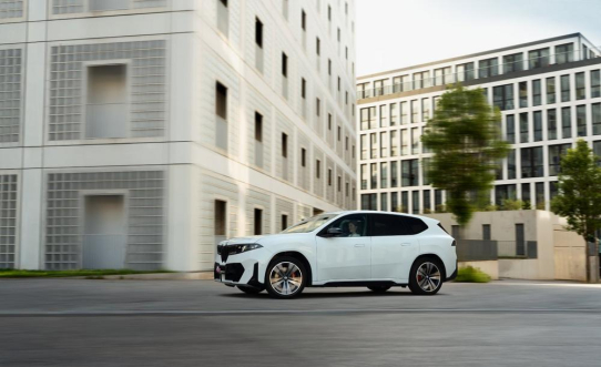 KW automotive führt bei KW suspensions Stoßdämpfer-Ersatzteilprogramm ein: KW Daily Drive als Alternative zum Serienersatz